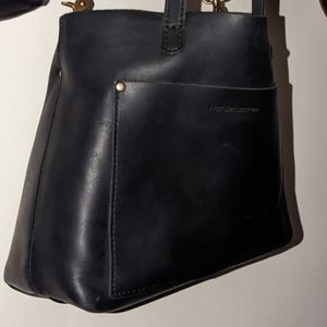Portland Leather Medium tote
